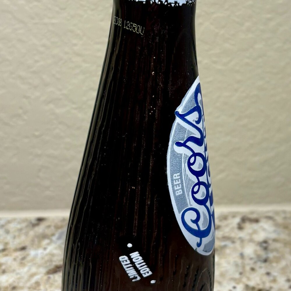 Vintage 1 Pint Coors Light Baseball Bat Bottle Limited Edition - EMPTY w/Cap - Picture 3 of 9